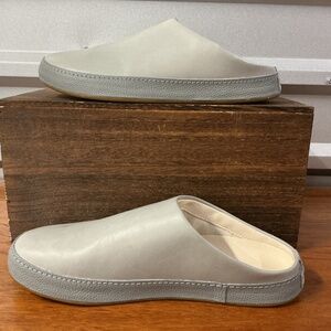 Olukai Men Hamani Gray Leather Mule Slipper Size 10